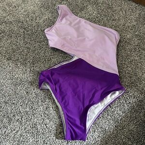 Purple one shoulder one piece swimsuit